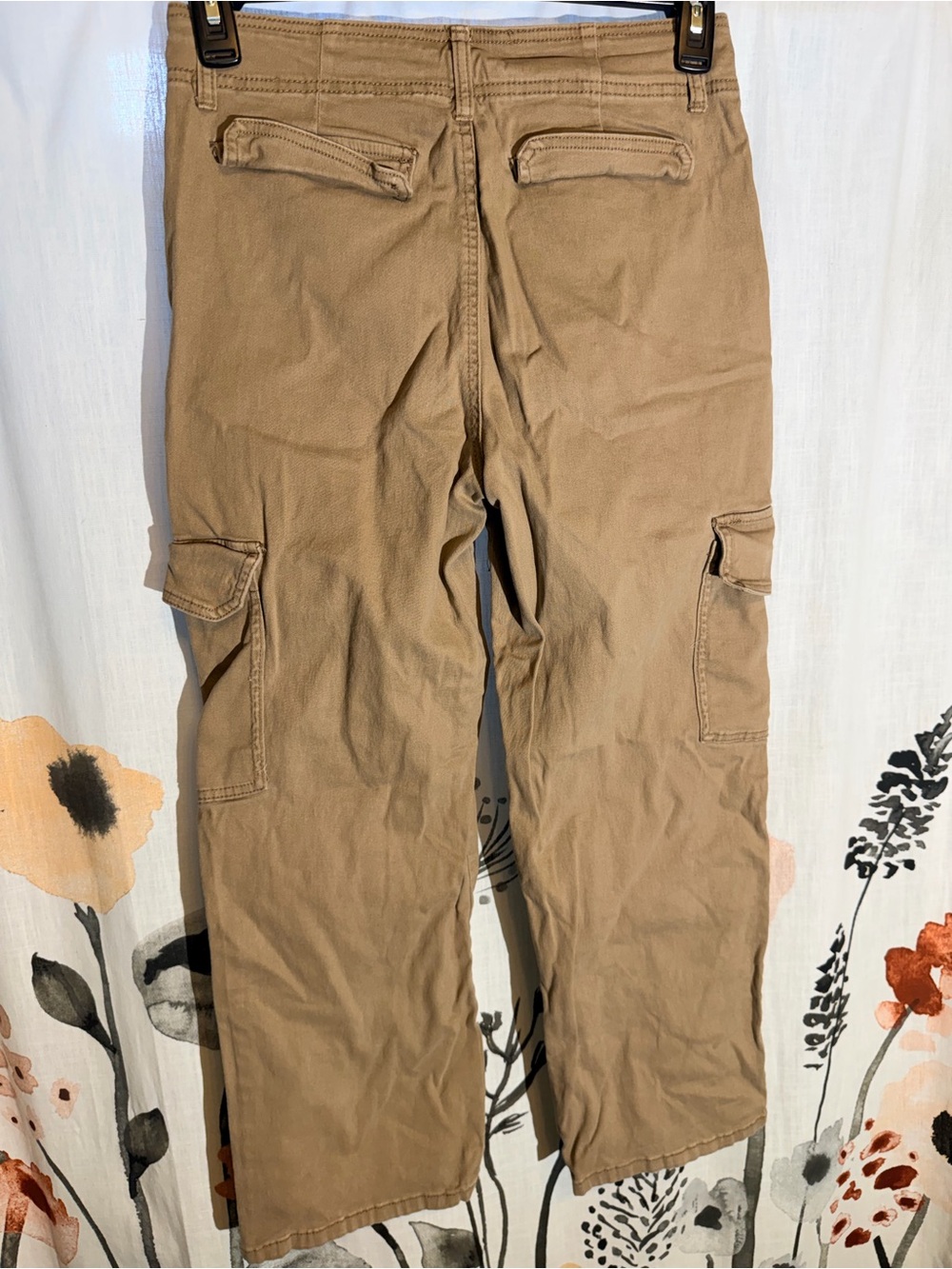 RE Generation by Celebrity Pink Cargo Pants – Size 11/30 - Picture 5 of 7
